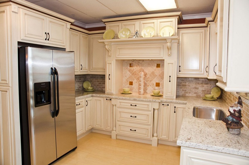 Antique White Kitchen Cabinet Pictures